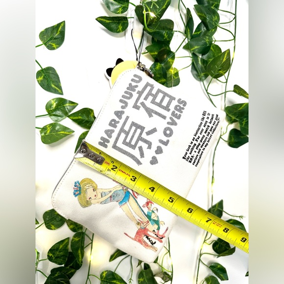 💛🩷🖤 NWT RARE Gwen Stefani Harajuku Lovers Cosmetic Bag 🖤🩷💛 - Picture 4 of 5